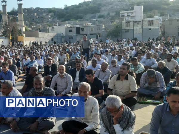 نماز عید سعید فطر در میناب