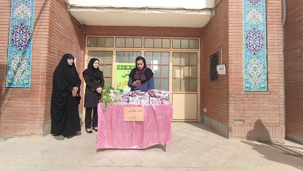برگزاری جشن نیکوکاری در هنرستان بصیرت آشخانه