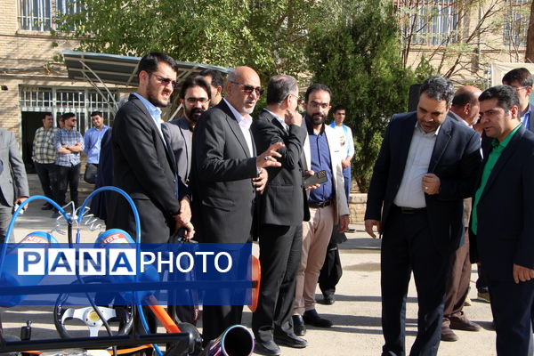 برگزاری آیین استانی «زنگ مهر و مهارت» در هنرستان انقلاب ناحیه یک یزد