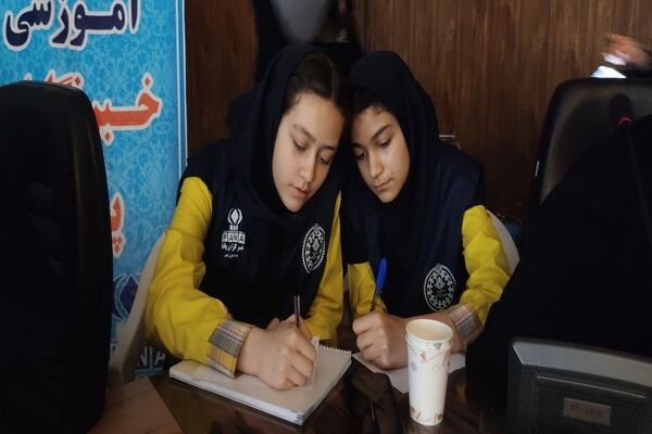 سومین جلسه همایش آموزش خبرنگاری ویژه دانش آموز خبرنگاران پانا مدارس نیشابور