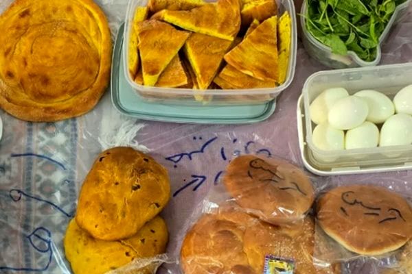 نان های محلی در برنامه غذایی صبحانه سالم