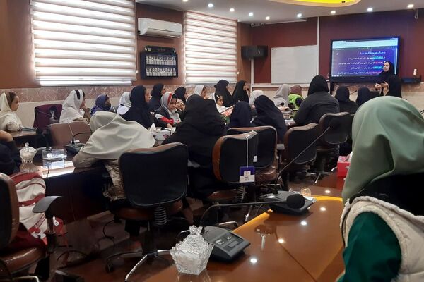 جلسه آموزش خبرنگاری در شهرستان رباط‌کریم