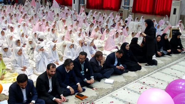جشن تکلیف دانش‌آموزان دختر شهرستان بویراحمد