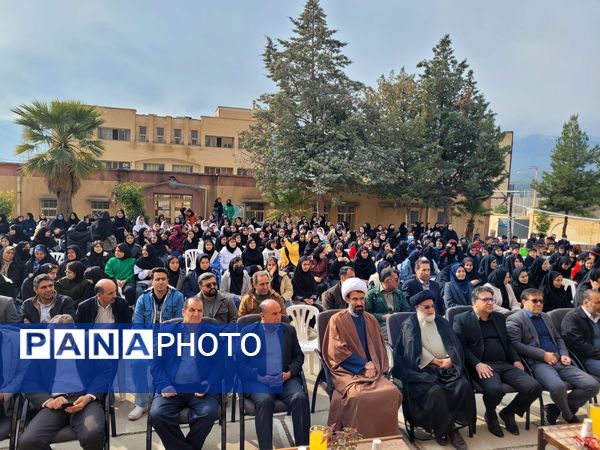 مراسم جشن و سرور در مدارس شهرستان سیروان 