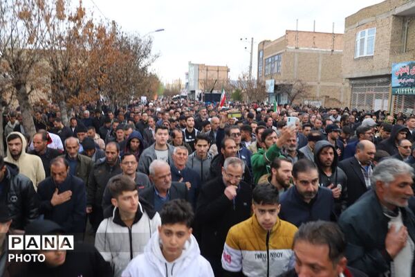 تشییع با شکوه چهار شهید وطن از دیار مرند با حضور مدیرکل آموزش و پرورش آذربایجان شرقی 