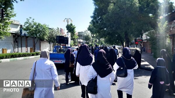 همایش پیاده‌روی شهر پویا در رشت