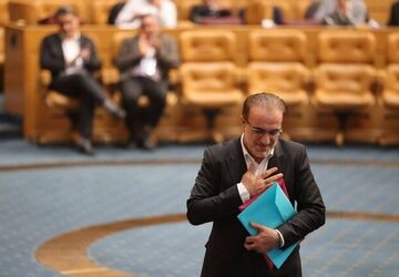 رئیس‌کل سازمان نظام پزشکی ابقا شد