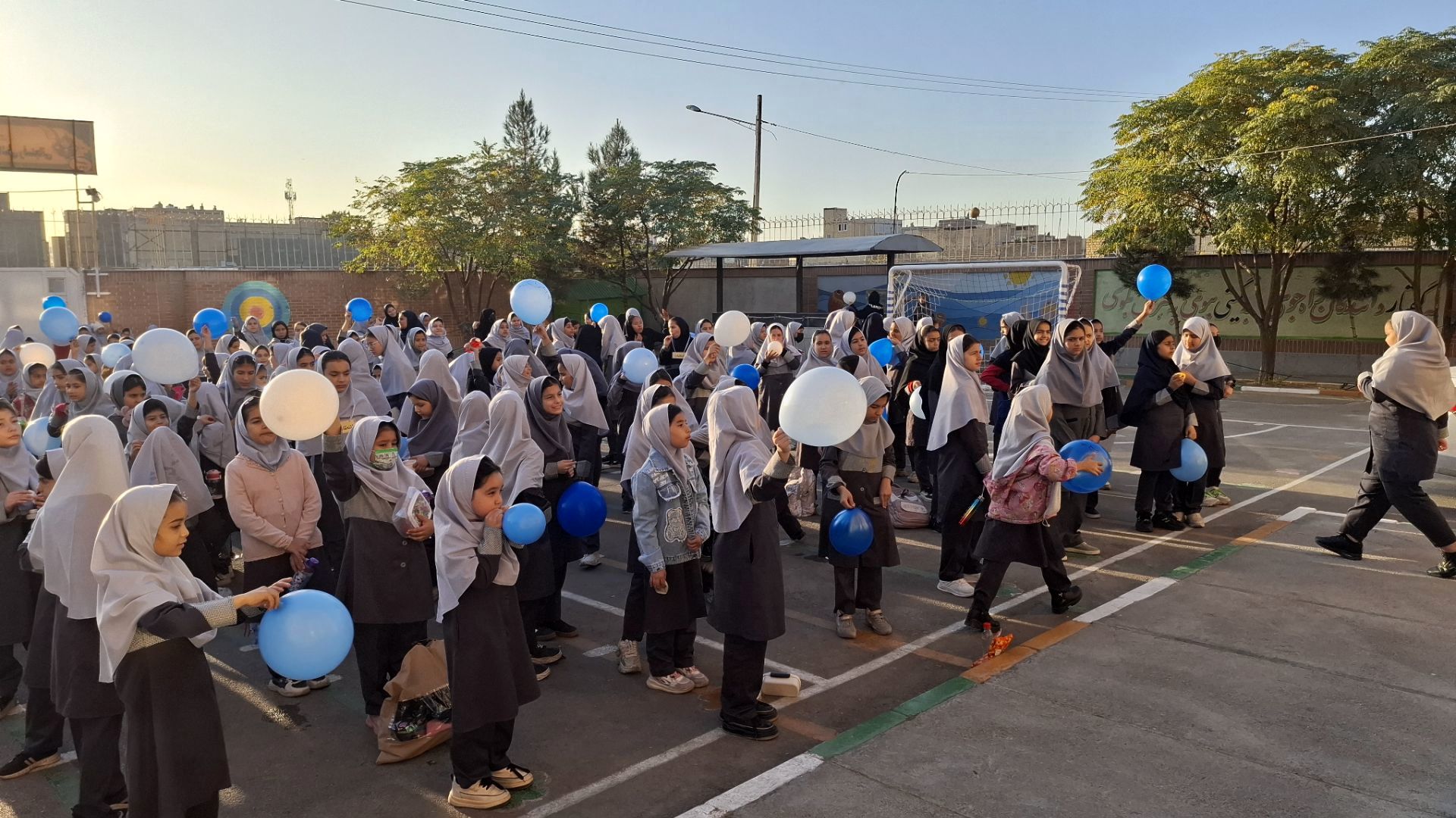 افتتاحیه سفیران سلامت در دبستان هاشمی رفسنجانی