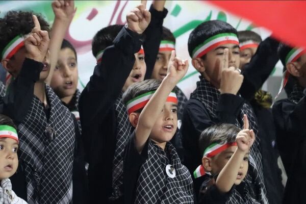 حضور همیشگی و پرشور مردم ماهدشت در صد و سی و نهمین شب حماسه
