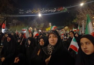  تشییع پیکر  مطهر شهید مهدی عمارلو در نیشابور