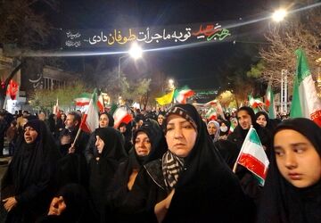  تشییع پیکر  مطهر شهید مهدی عمارلو در نیشابور