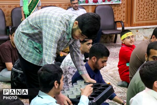 جشن ولایت و امامت در بقعه ابن بابویه قم