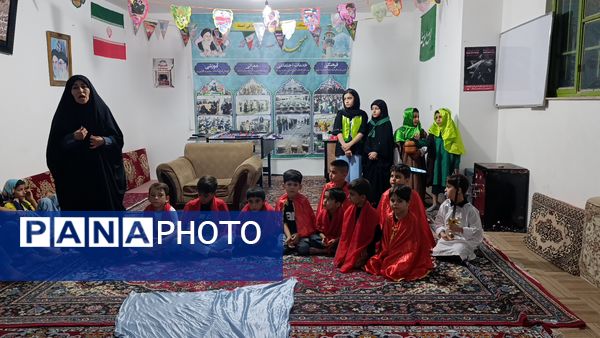 برپایی مهد آدینه نور در مسجد صاحب الزمان آشخانه 