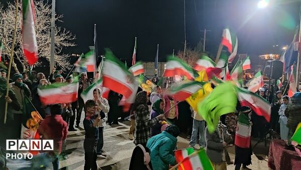 صدای ایستادگی در شب‌های خیابان شهر بار