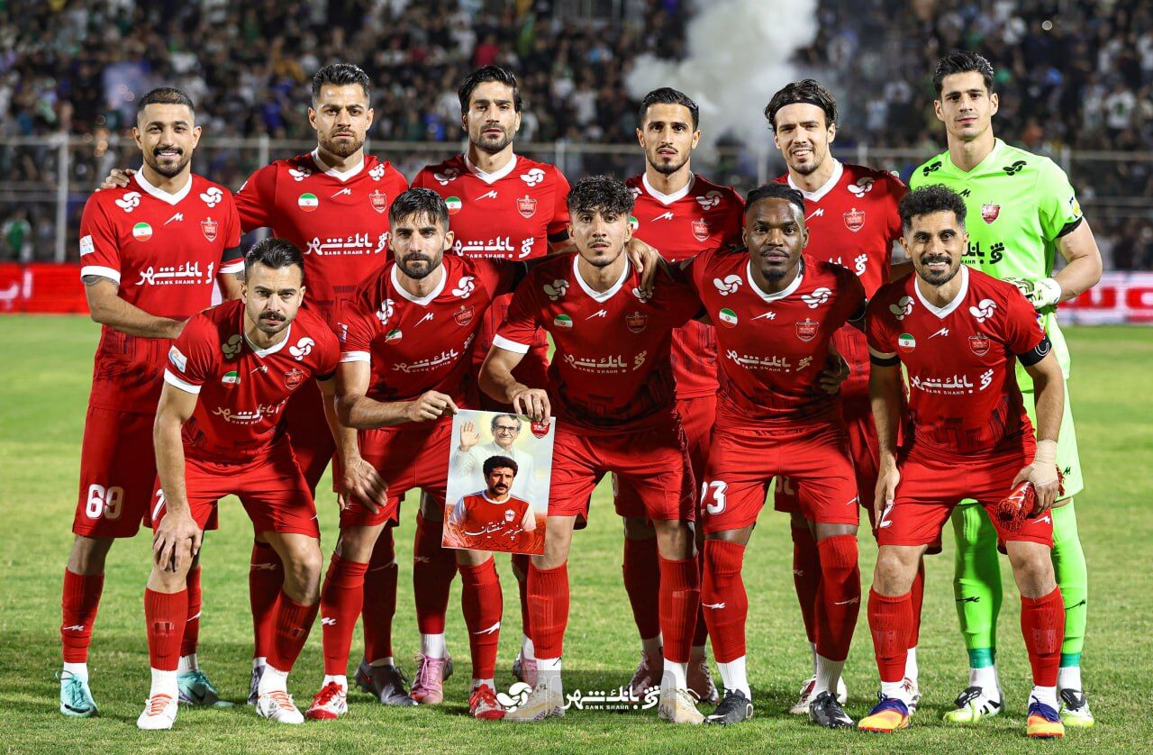 هاشمیان در پرسپولیس هیچ کاره است؛ بازیکنان برای وحید تکلیف تعیین می‌کردند/ دلالی در پرسپولیس موج می‌زند