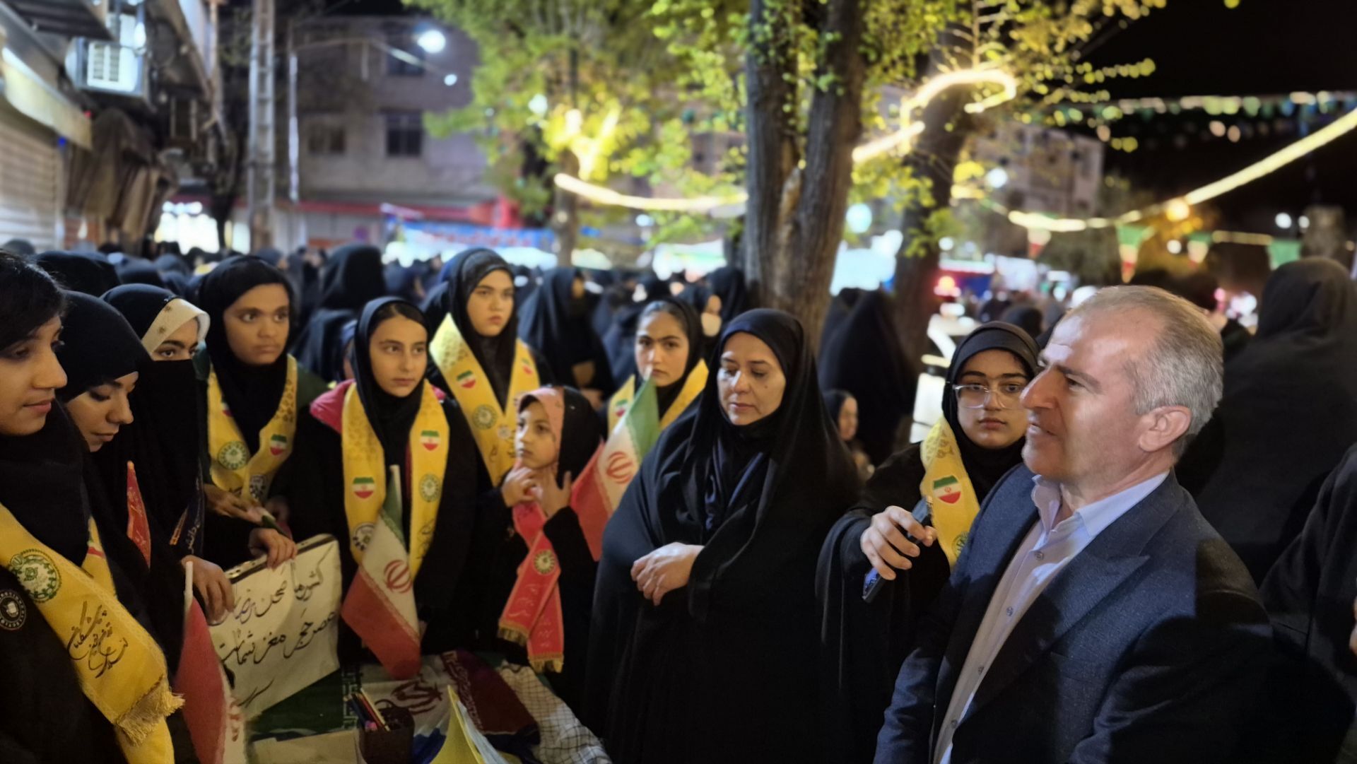 مسئولان به استقبال پیشتازان رفتند؛ نمایش توانمندی نوجوانان امروز