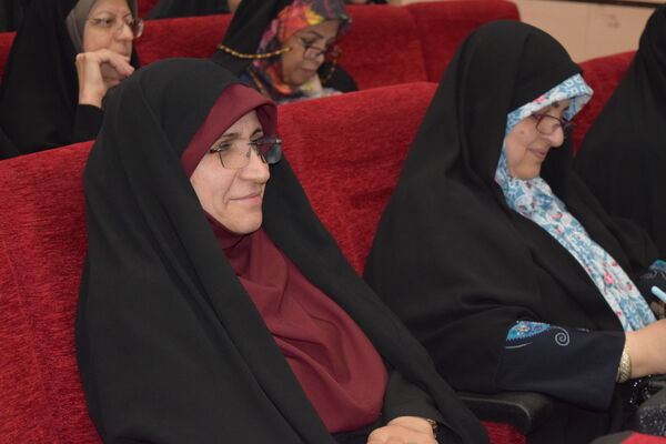 نشست توانمندسازی مدیران منطقه ۱۴ با محوریت مدیریت مدرسه‌محور و تحول آموزشی