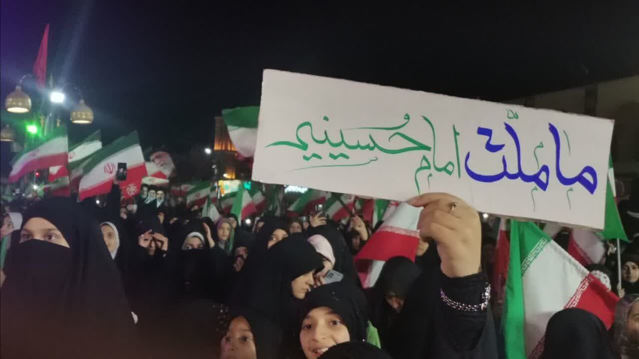 خیابان انقلاب؛ روایت سی و یکمین  شب حضور مردم دارالعباده