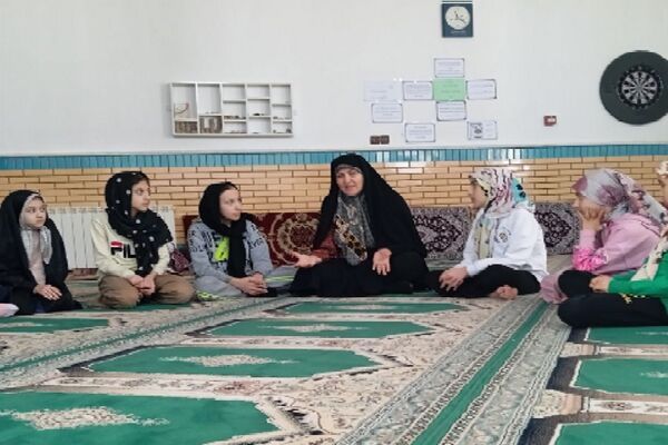 مراسم معنوی اعتکاف در مسجد امام حسن مجتبی (ع)  اردبیل