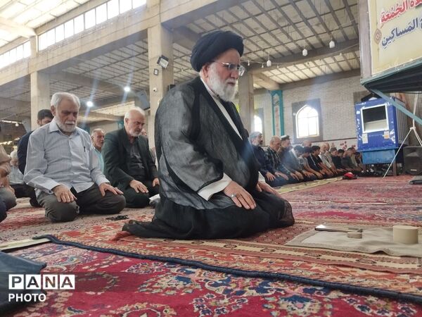 اقامه نماز عبادی-سیاسی جمعه در نیشابور