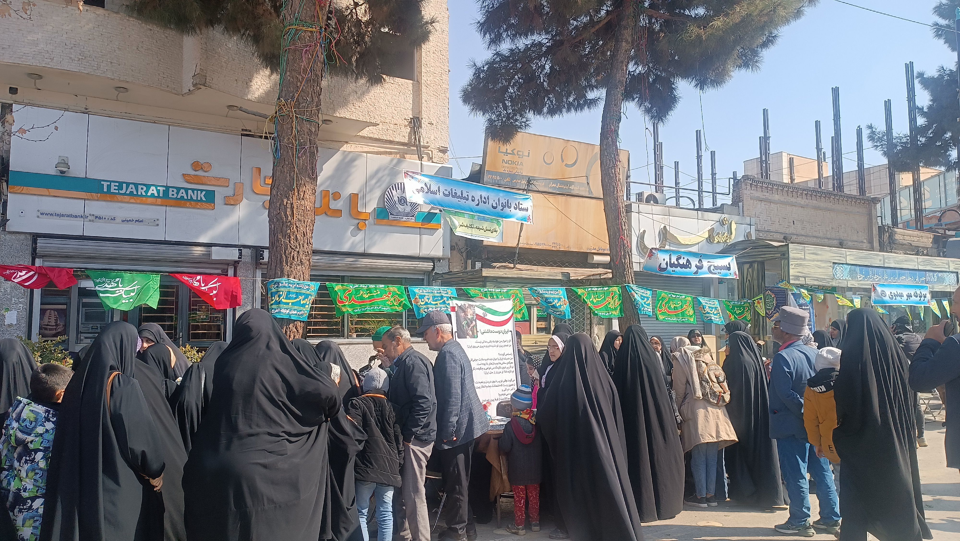 برپایی غرفه‌های فرهنگی به مناسبت میلاد امام زمان (عج) در نیشابور 