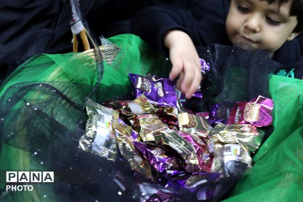 طنین میثاق با رهبر شهید در سوگواره شبانه فرهنگیان و دانش‌آموزان ناحیه ۲ تبریز