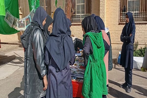  جشن نیمه شعبان در آموزشگاه شهید مجید دهنوی نیشابور 