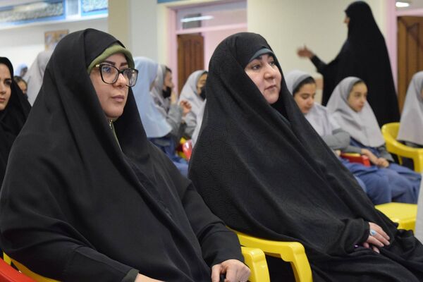 ارتقای سلامت دانش‌آموزان با برگزاری کارگاه آموزشی در مدرسه دخترانه حضرت معصومه(س)