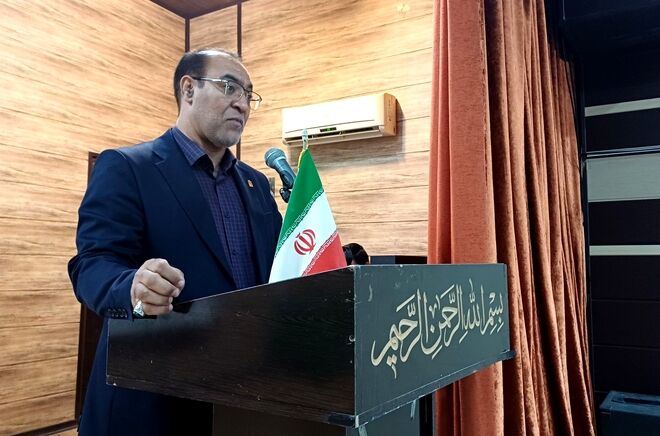 تجلیل از فعالان نماز و قرآن در لرستان؛ آیین بزرگداشت خادمان فرهنگی و دینی
