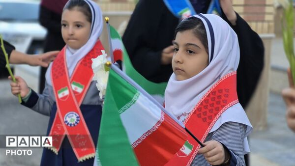 تجلیِ برنامه‌های پرورشی در میانهٔ شورِ پیشتازان