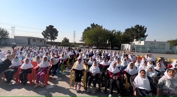 جشن روز جهانی کودک در دبستان فجر اسلام 
