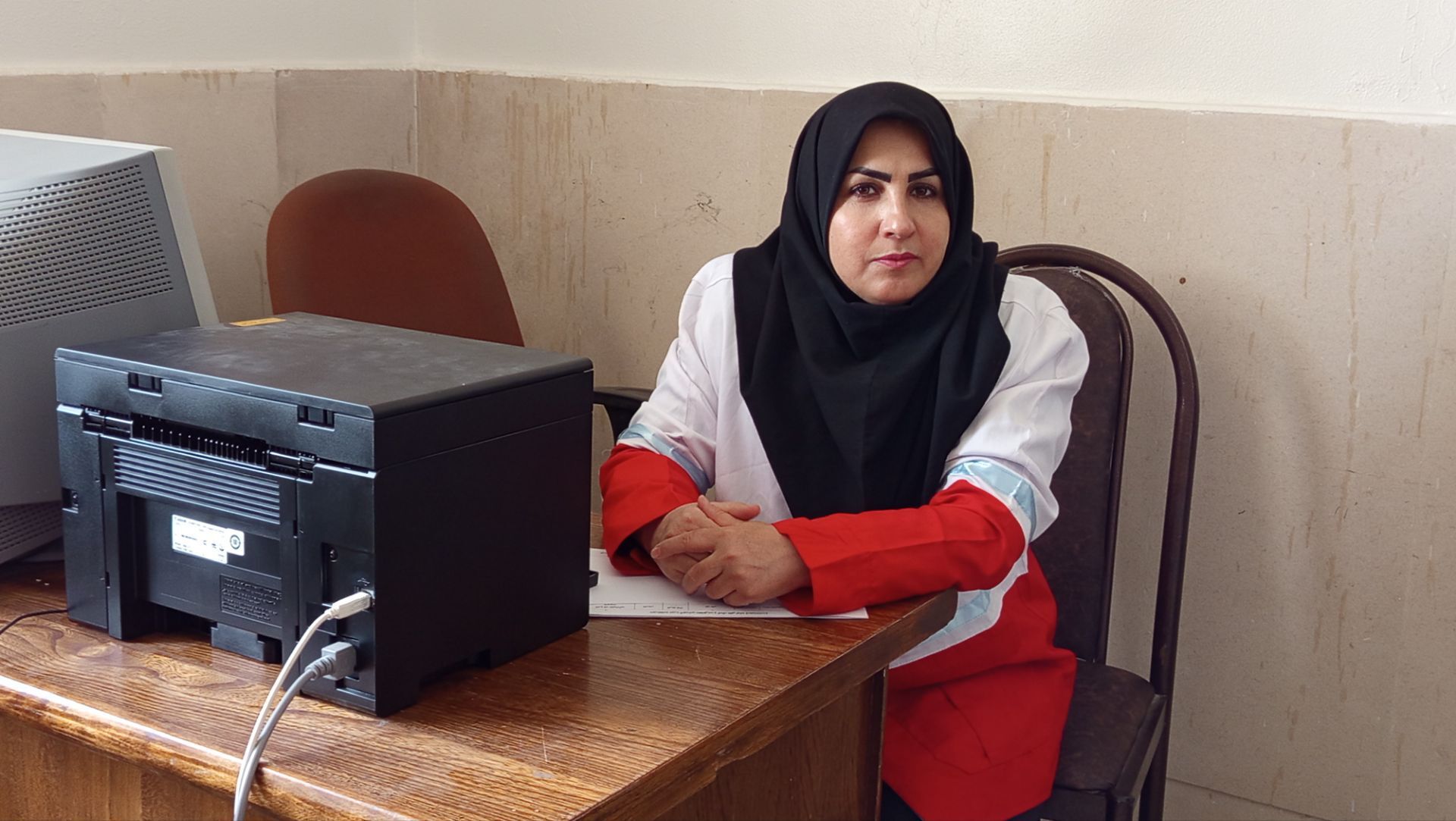جمعیت هلال‌احمر به‌عنوان نهاد بشر دوستانه در جامعه است 