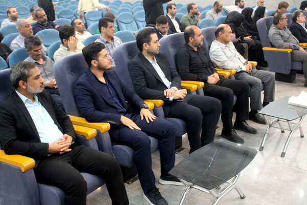 تجلیل از عوامل اجرایی اجلاس کشوری روسای آموزش و پرورش استان بوشهر 