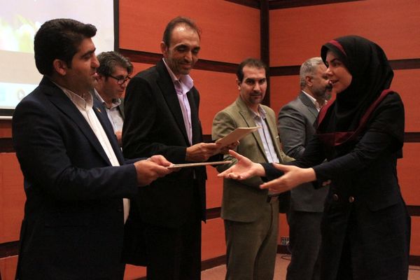 اختتامیه طرح‌ها و برنامه‌های آموزشی مقطع ابتدایی در بهارستان‌دو