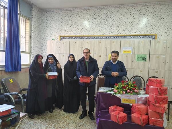 تقدیراز مادران فاطمی و تجلیل از مقام شامخ زن در دبستان هیات امنایی ملاصدرا