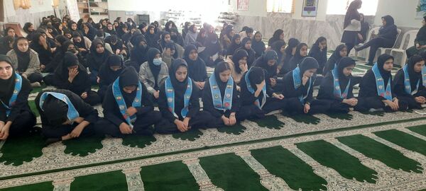 شور انقلابی و شمیم مهدوی در دبیرستان تمام تشکیلاتی الزهرا(س) شهرستان سرخس