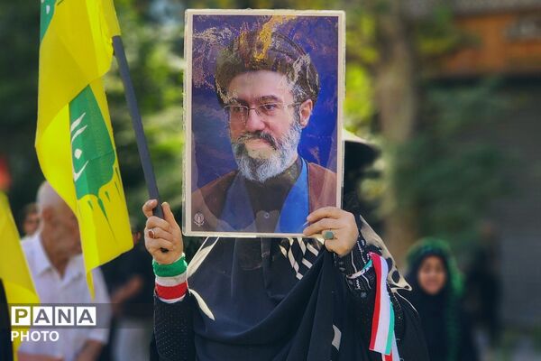 ۳۱۳ هزار «جان‌فدا» در قاب ایران؛ حضور نسل آینده‌ساز در رزمایش بزرگ تهران
