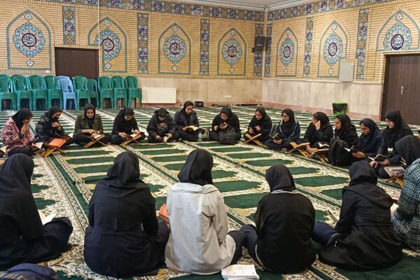 جلوه‌های عشق و ماتم فاطمی دانش‌آموزان ورامینی