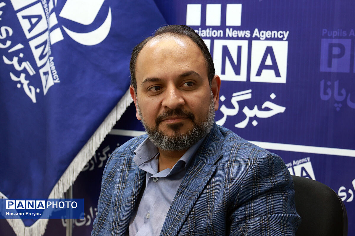 ترسیم آینده‌ای روشن برای دانش‌آموزان از رهگذر تحولی بنیادین در قرآن‌‌محوری و تعمیق خدمت به قرآن کریم