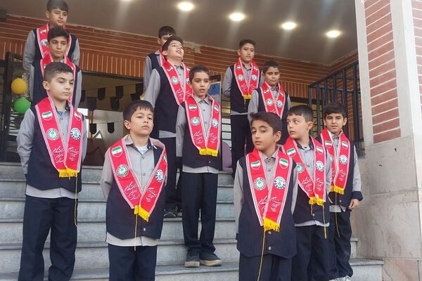برگزاری صبحگاه‌ در کهریزک با برنامه‌های متنوع