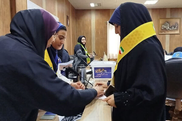 انتخابات مجلس دانش‌آموزی دختران در ناحیه ۴ شیراز
