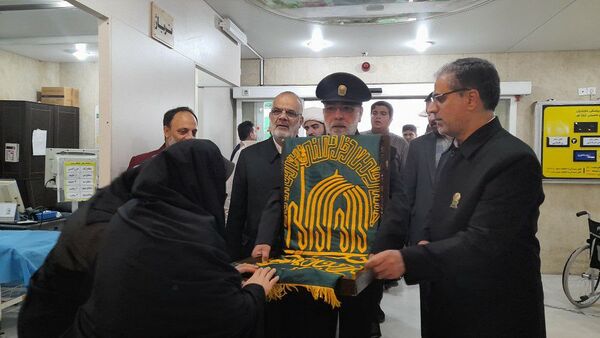 کاروان زیر سایه خورشید، به دیار نور رسید