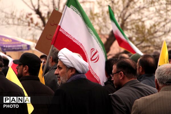 حضور حداکثری مردم و فرهنگیان اسلامشهر در راهپیمایی روز جهانی قدس 