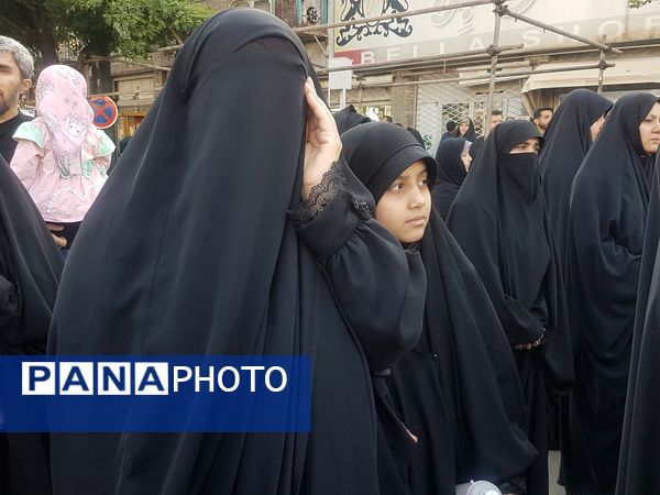 تجمع مشهدی‌ها در فراق سیدالشهدای خدمت