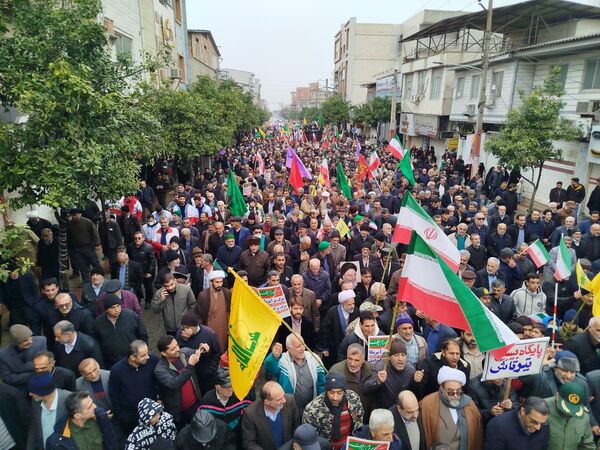 جشن تولد چهل و هفت سالگی انقلاب در گلوگاه 
