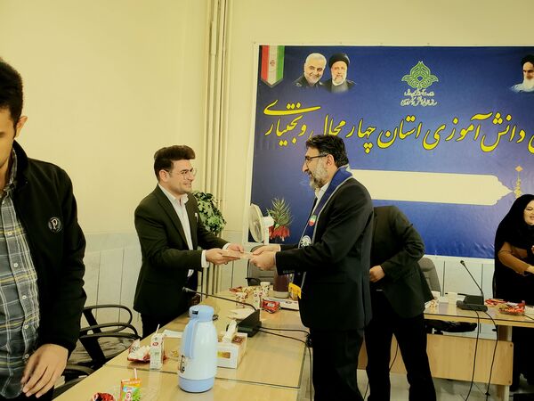 قاب‌هایی به یادگار از مدیر کل سابق استان چهارمحال و بختیاری