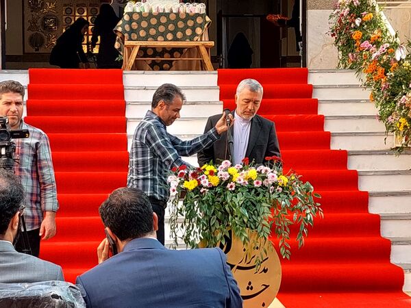 زنگ جوانه ها در مشهد به صدا در آمد