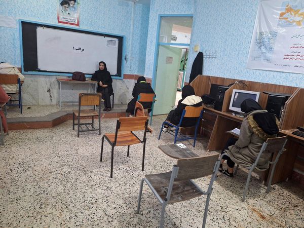 امتحانات نوبت اول در مدرسه برادران رحمانی خلیل آباد