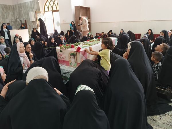 بازگشت شهید ابراهیم زمانی به دیار خود 