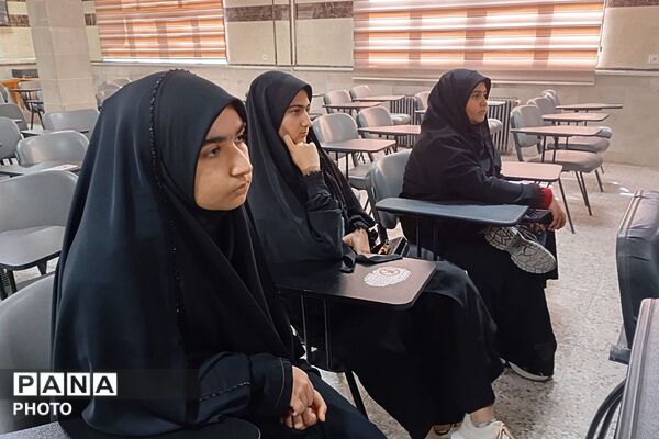 دوره آموزش خبرنگاری در فیروزکوه